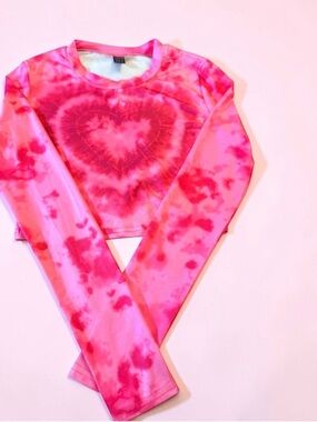 SHEIN Pink Red Tie-Dye Heart Crop Long Sleeve Top